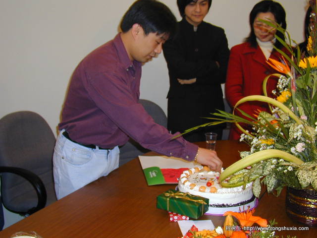 榕树下创始人WILL过生日